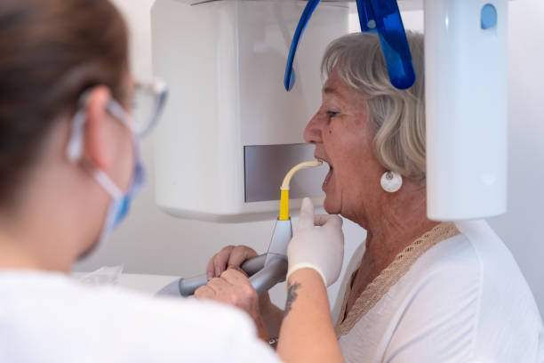 Best Emergency Gum Treatment in Collinsville, OK